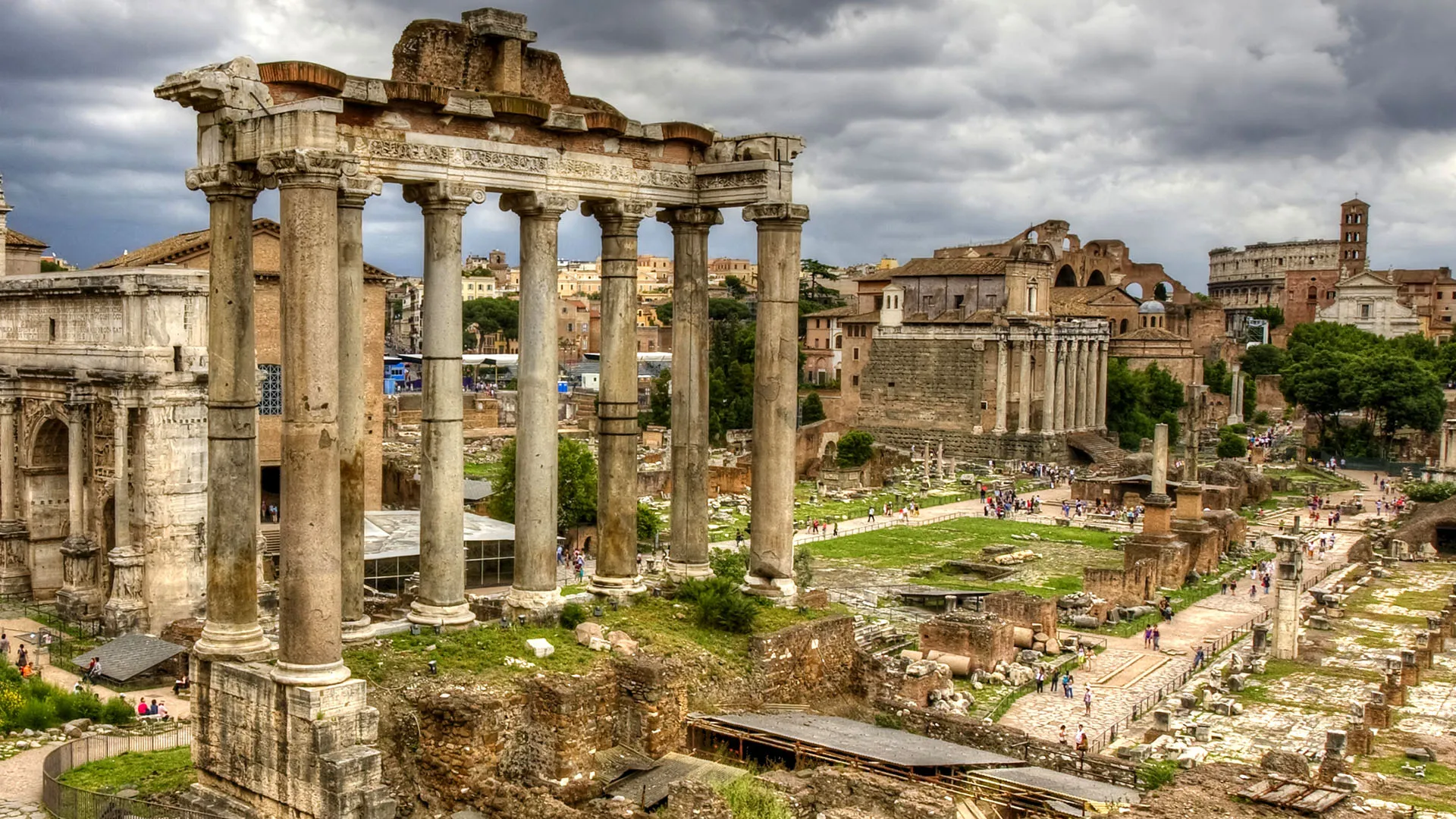 Panoramic view of the Roman Forum from the Palatine Hill side